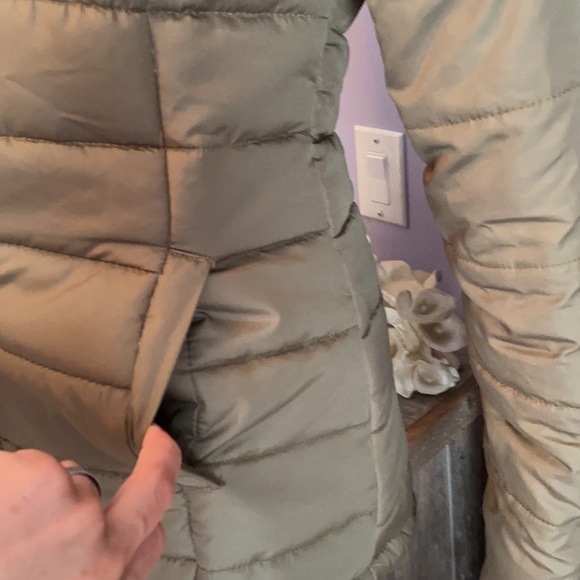 Rampage size M puffer - Picture 4 of 7